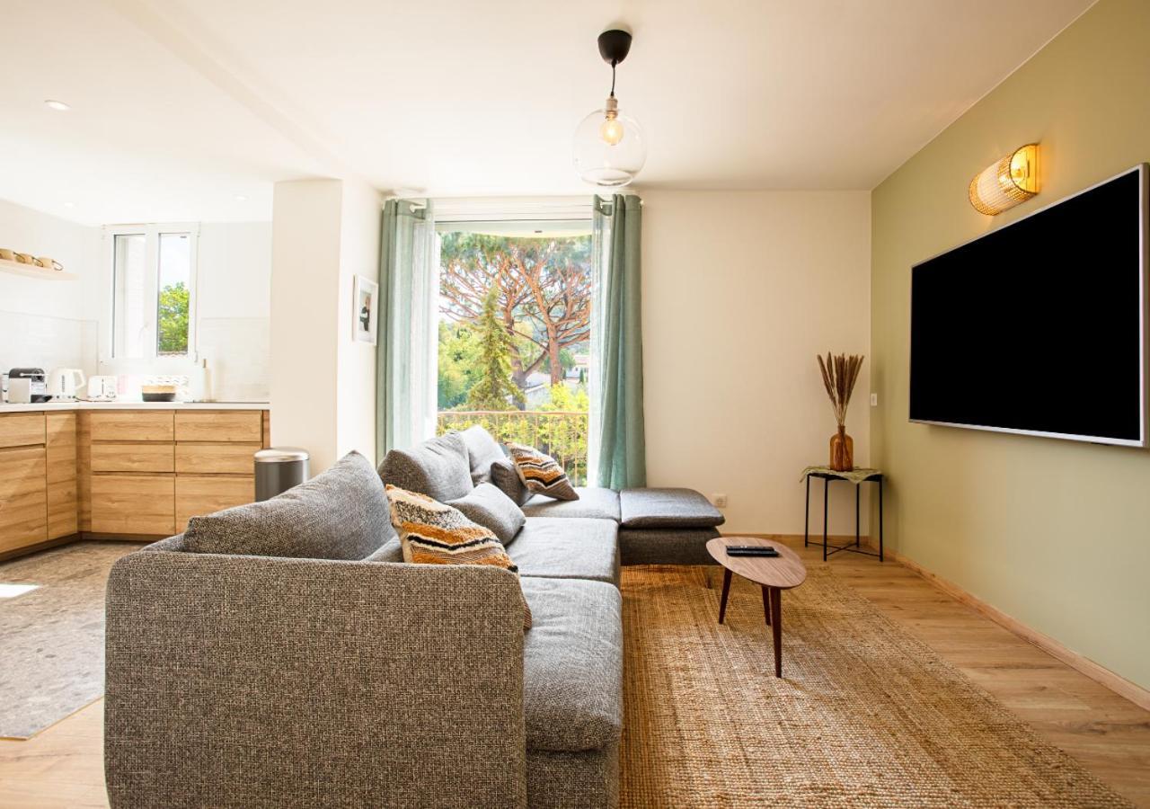 Magnifique 3 Pieces - Proximite Place Des Lices Avec Parking Appartement *